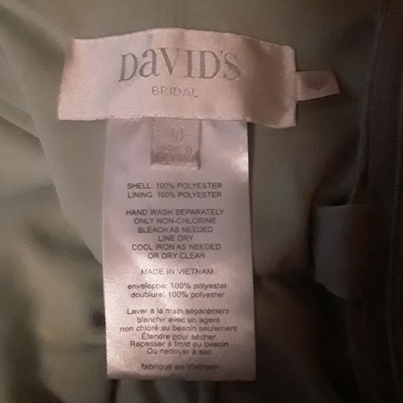 Pale green one shoulder dress - Picture 3 of 4